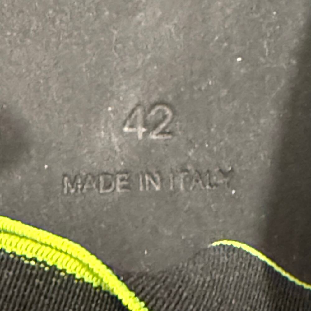 Dan Ward Elasticated Multi-Strapped Slides | Size… - image 8